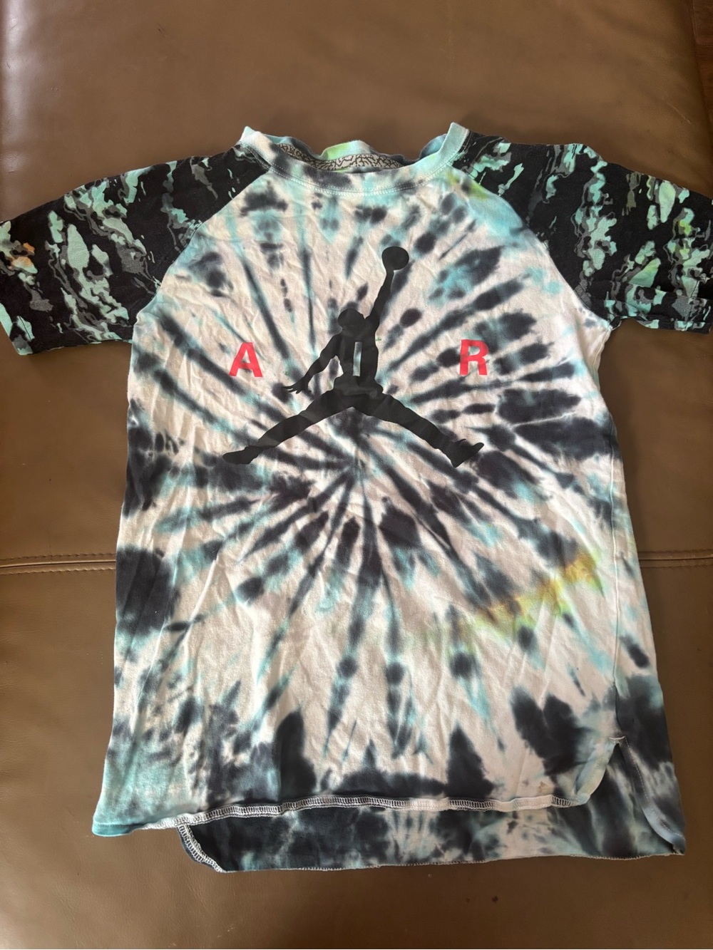 Nike Kids' Jordan Tie-Dye Short Sleeve Tee in Black, Teal & White